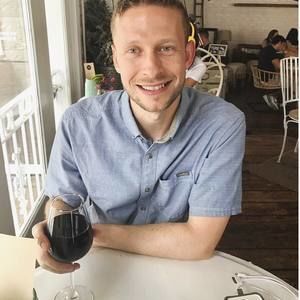 Meet your Posher, Adam